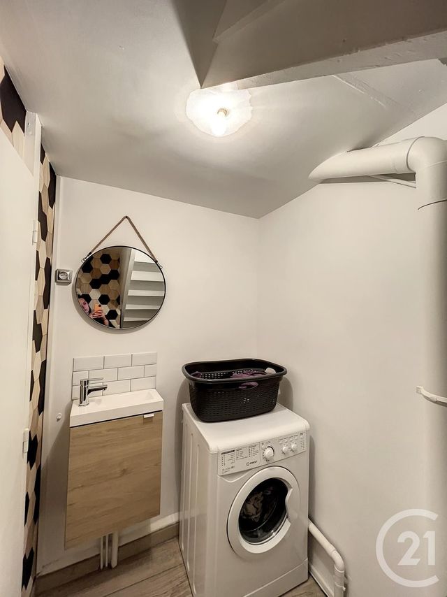 Maison &agrave; louer - 3 pi&egrave;ces - 53,34 m2 - Marsat - 63 - AUVERGNE