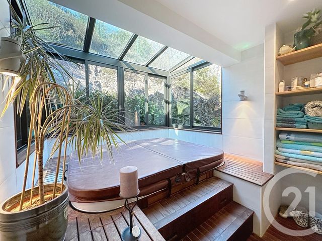 Maison &agrave; vendre - 7 pi&egrave;ces - 180 m2 - Chapdes Beaufort - 63 - AUVERGNE