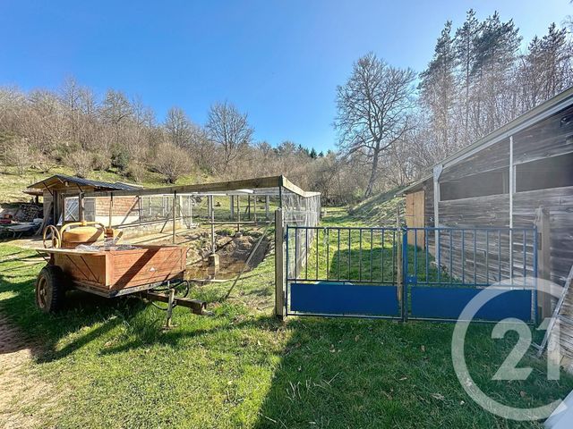 Maison &agrave; vendre - 7 pi&egrave;ces - 180 m2 - Chapdes Beaufort - 63 - AUVERGNE