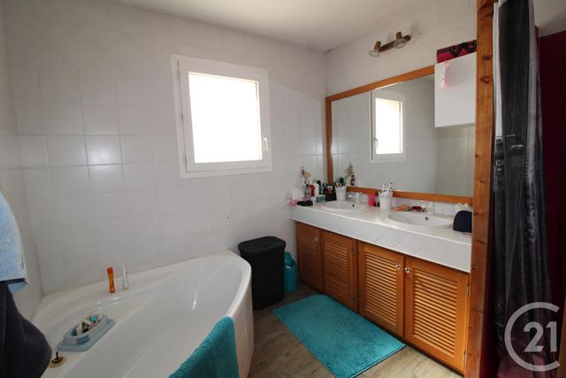 Maison &agrave; louer - 5 pi&egrave;ces - 113,45 m2 - Beaumont - 63 - AUVERGNE