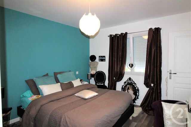 Maison &agrave; louer - 5 pi&egrave;ces - 128,01 m2 - Volvic - 63 - AUVERGNE