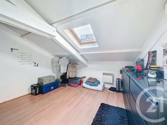 Appartement F2 bis &agrave; louer - 3 pi&egrave;ces - 71,60 m2 - Riom - 63 - AUVERGNE