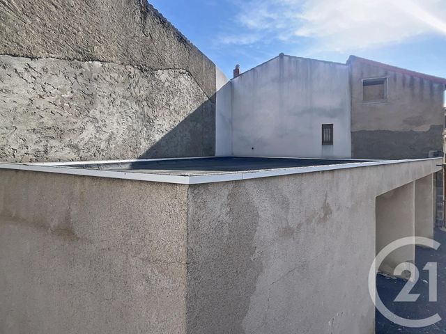 Parking &agrave; vendre - 72 m2 - Mozac - 63 - AUVERGNE