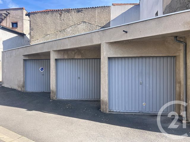 Parking &agrave; vendre - 72 m2 - Mozac - 63 - AUVERGNE