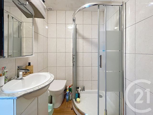 Maison &agrave; vendre - 5 pi&egrave;ces - 96 m2 - Riom - 63 - AUVERGNE