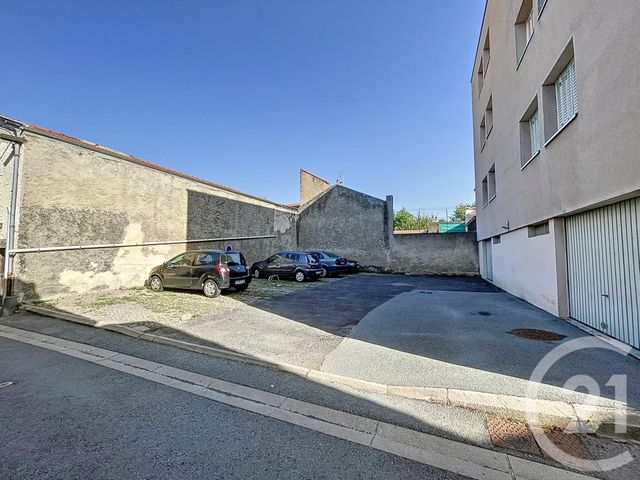 Appartement F1 &agrave; vendre - 1 pi&egrave;ce - 30,49 m2 - Riom - 63 - AUVERGNE