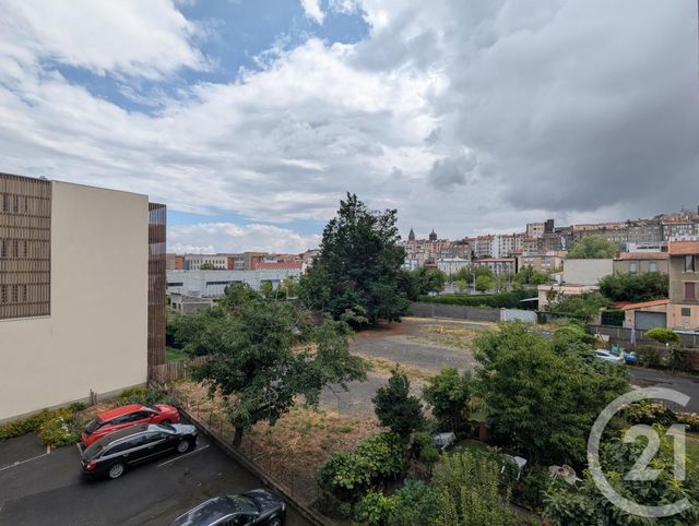 Appartement F2 &agrave; louer - 2 pi&egrave;ces - 54,90 m2 - Clermont Ferrand - 63 - AUVERGNE