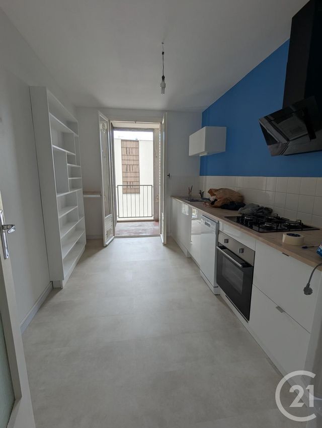 Appartement F2 &agrave; louer - 2 pi&egrave;ces - 54,90 m2 - Clermont Ferrand - 63 - AUVERGNE