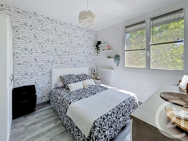 Maison &agrave; vendre - 5 pi&egrave;ces - 92,53 m2 - Chatel Guyon - 63 - AUVERGNE