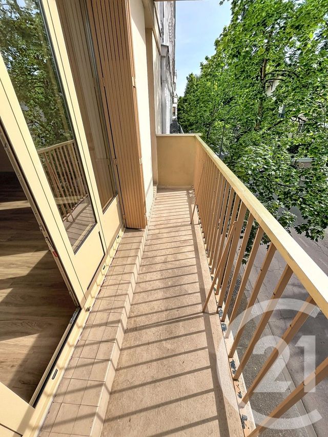 Appartement F3 &agrave; louer - 3 pi&egrave;ces - 79,21 m2 - Vichy - 03 - AUVERGNE