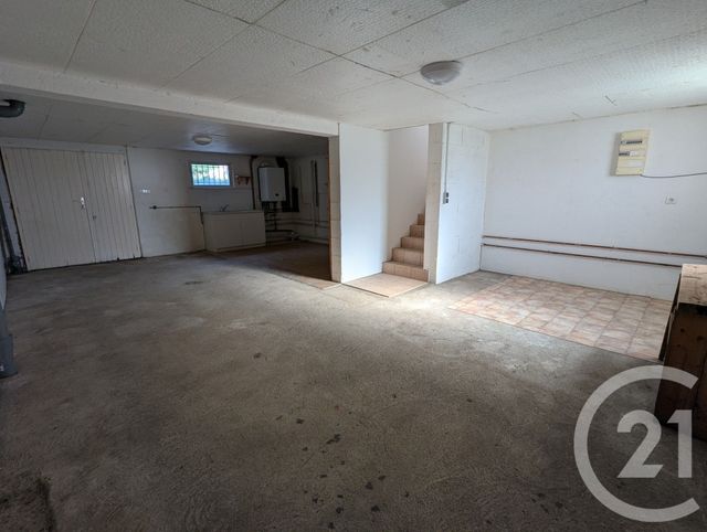 Maison &agrave; louer - 4 pi&egrave;ces - 86,59 m2 - Chateaugay - 63 - AUVERGNE