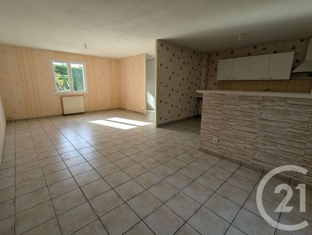 Maison &agrave; louer - 4 pi&egrave;ces - 86,59 m2 - Chateaugay - 63 - AUVERGNE