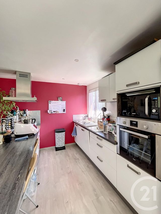 Maison &agrave; louer - 3 pi&egrave;ces - 65,76 m2 - Riom - 63 - AUVERGNE