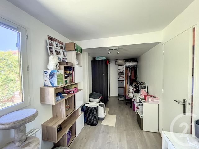 Maison &agrave; louer - 3 pi&egrave;ces - 65,76 m2 - Riom - 63 - AUVERGNE