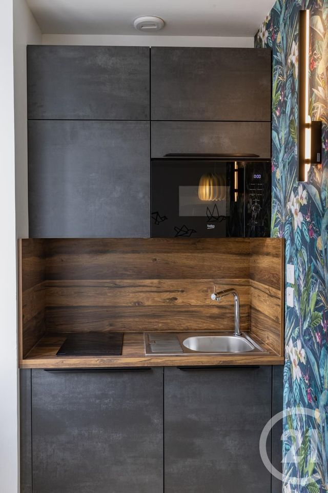Appartement Studio &agrave; louer - 1 pi&egrave;ce - 20,45 m2 - Clermont Ferrand - 63 - AUVERGNE
