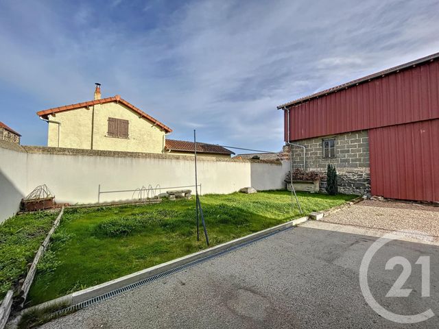 Maison &agrave; louer - 4 pi&egrave;ces - 100,55 m2 - St Ignat - 63 - AUVERGNE