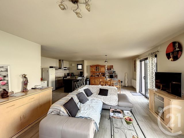 Maison &agrave; louer - 4 pi&egrave;ces - 100,55 m2 - St Ignat - 63 - AUVERGNE