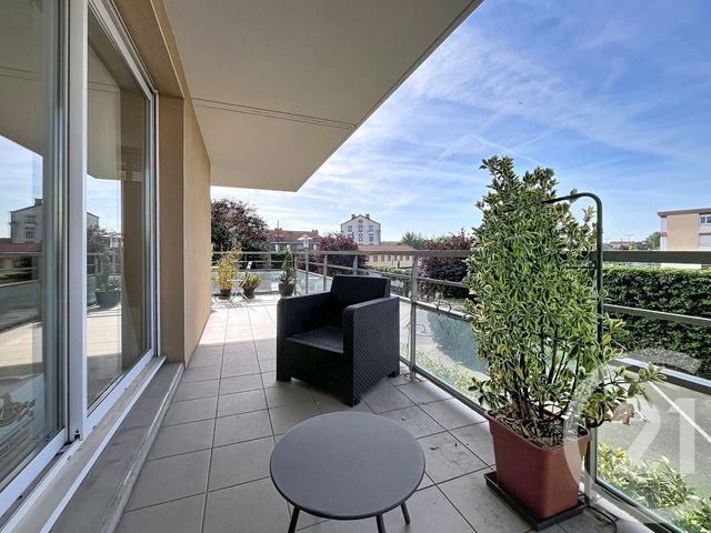 Appartement F4 &agrave; vendre - 4 pi&egrave;ces - 80,07 m2 - Riom - 63 - AUVERGNE