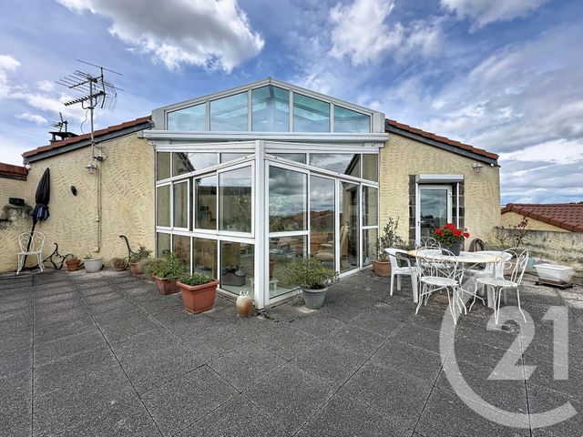 Appartement F4 &agrave; vendre - 4 pi&egrave;ces - 140,33 m2 - Riom - 63 - AUVERGNE
