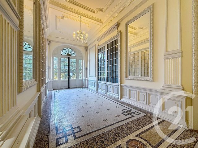 Appartement F3 &agrave; louer - 3 pi&egrave;ces - 77,30 m2 - Chatelguyon - 63 - AUVERGNE