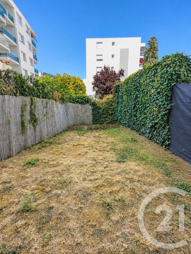 Appartement F2 &agrave; louer - 2 pi&egrave;ces - 50,24 m2 - Clermont Ferrand - 63 - AUVERGNE
