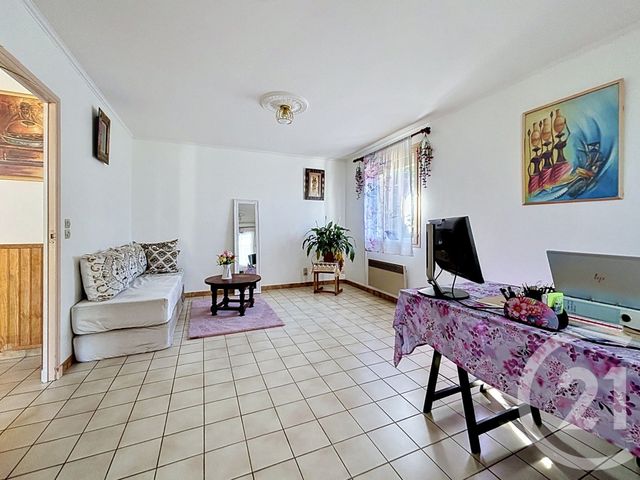 Maison &agrave; vendre - 4 pi&egrave;ces - 82,60 m2 - Mozac - 63 - AUVERGNE