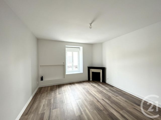 Appartement F4 &agrave; louer - 4 pi&egrave;ces - 106,36 m2 - Veyre Monton - 63 - AUVERGNE