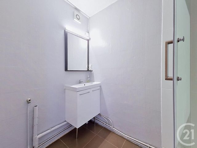 Appartement F2 &agrave; vendre - 2 pi&egrave;ces - 55,60 m2 - Gerzat - 63 - AUVERGNE