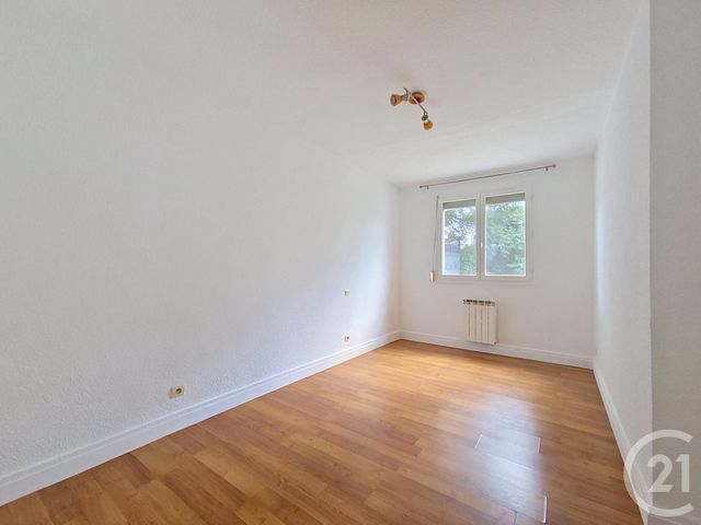 Appartement F2 &agrave; vendre - 2 pi&egrave;ces - 55,60 m2 - Gerzat - 63 - AUVERGNE
