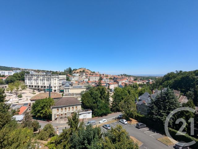 Appartement F4 &agrave; louer - 3 pi&egrave;ces - 93,80 m2 - Chatelguyon - 63 - AUVERGNE