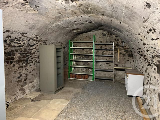 Maison &agrave; louer - 4 pi&egrave;ces - 115 m2 - Chateaugay - 63 - AUVERGNE
