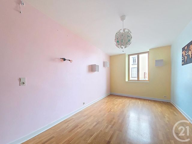 Maison &agrave; vendre - 7 pi&egrave;ces - 217,30 m2 - Mozac - 63 - AUVERGNE