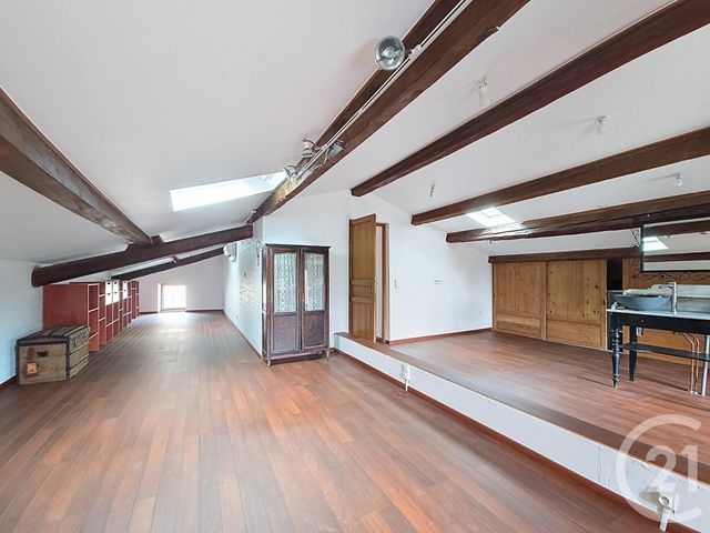 Maison &agrave; vendre - 7 pi&egrave;ces - 217,30 m2 - Mozac - 63 - AUVERGNE