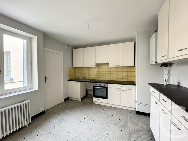 Appartement F2 &agrave; louer - 2 pi&egrave;ces - 61,41 m2 - Riom - 63 - AUVERGNE