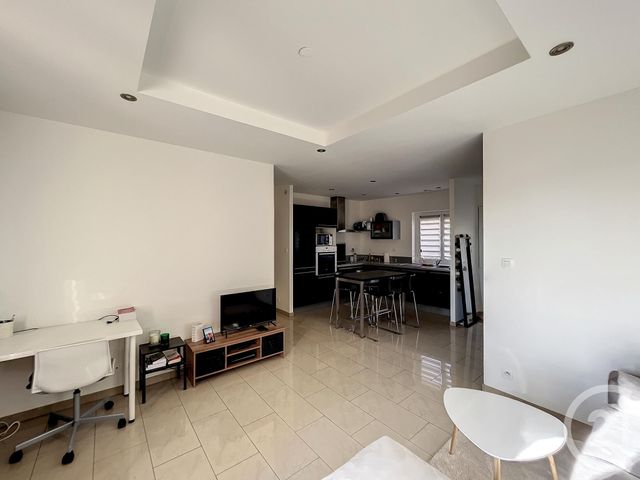 Appartement F2 &agrave; louer - 2 pi&egrave;ces - 44,49 m2 - Chamalieres - 63 - AUVERGNE
