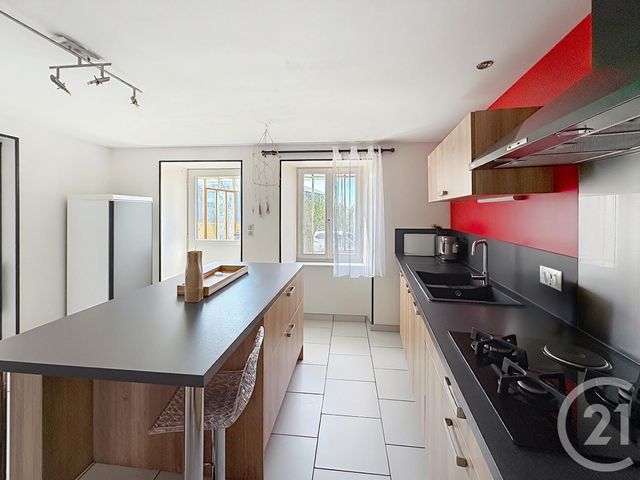 Maison &agrave; louer - 5 pi&egrave;ces - 157,44 m2 - Aydat - 63 - AUVERGNE