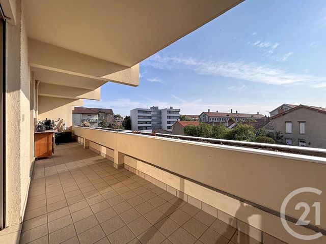 Appartement F2 &agrave; vendre - 2 pi&egrave;ces - 55,83 m2 - Riom - 63 - AUVERGNE