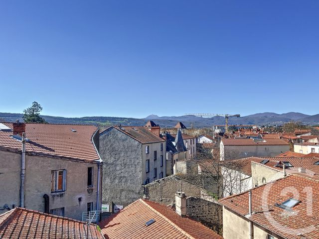Appartement F3 &agrave; louer - 3 pi&egrave;ces - 40,77 m2 - Riom - 63 - AUVERGNE