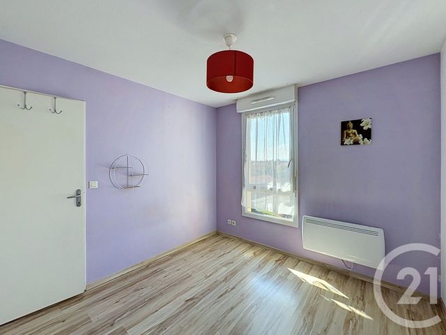 Appartement F2 &agrave; louer - 2 pi&egrave;ces - 43,32 m2 - Riom - 63 - AUVERGNE