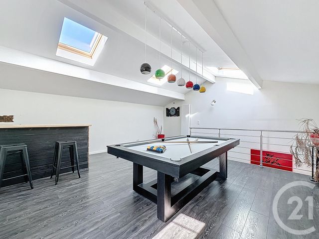 Maison &agrave; vendre - 7 pi&egrave;ces - 200 m2 - Mozac - 63 - AUVERGNE