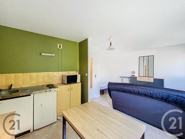 Appartement F1 &agrave; louer - 1 pi&egrave;ce - 27,97 m2 - Clermont Ferrand - 63 - AUVERGNE