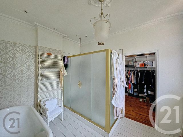 Immeuble &agrave; vendre - 610 m2 - Chatel Guyon - 63 - AUVERGNE