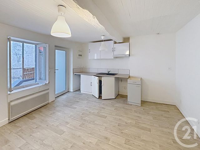 Immeuble &agrave; vendre - 140 m2 - St Bonnet Pres Riom - 63 - AUVERGNE