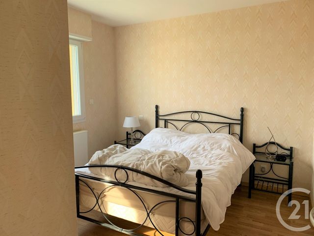 Maison &agrave; louer - 4 pi&egrave;ces - 101,36 m2 - Clerlande - 63 - AUVERGNE