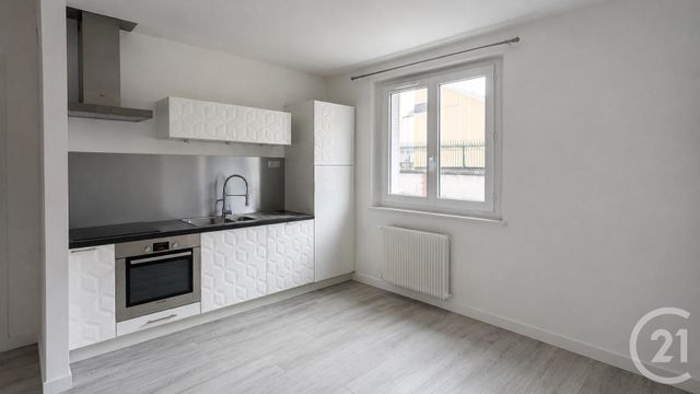 Appartement F2 &agrave; louer - 2 pi&egrave;ces - 59,97 m2 - Chamalieres - 63 - AUVERGNE