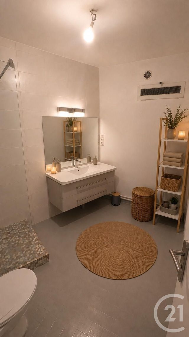 Appartement F2 &agrave; louer - 2 pi&egrave;ces - 59,97 m2 - Chamalieres - 63 - AUVERGNE