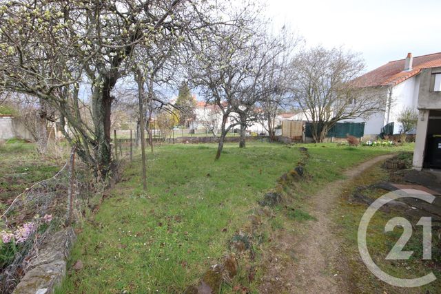 Appartement F3 &agrave; louer - 3 pi&egrave;ces - 60,18 m2 - Chatel Guyon - 63 - AUVERGNE