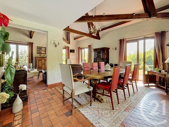 Maison &agrave; vendre - 7 pi&egrave;ces - 180 m2 - Riom - 63 - AUVERGNE