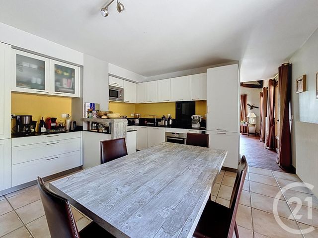 Maison &agrave; vendre - 7 pi&egrave;ces - 180 m2 - Riom - 63 - AUVERGNE