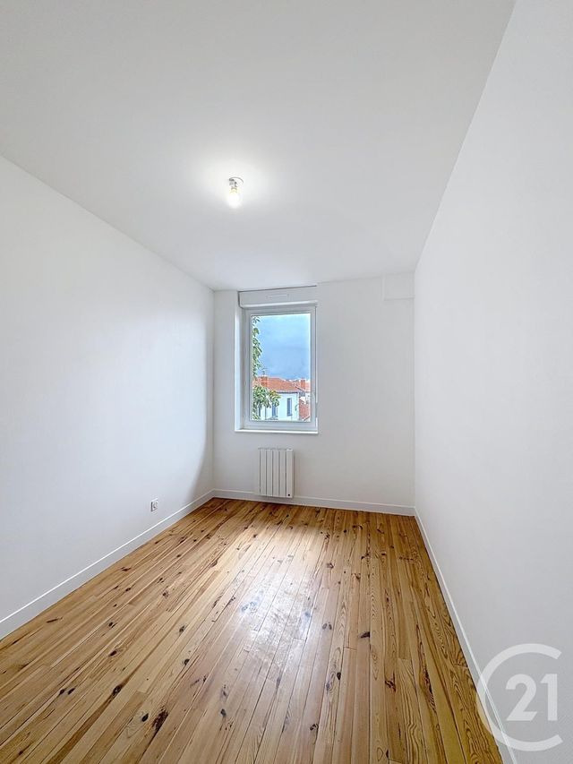 Appartement F2 &agrave; louer - 2 pi&egrave;ces - 34,37 m2 - Clermont Ferrand - 63 - AUVERGNE